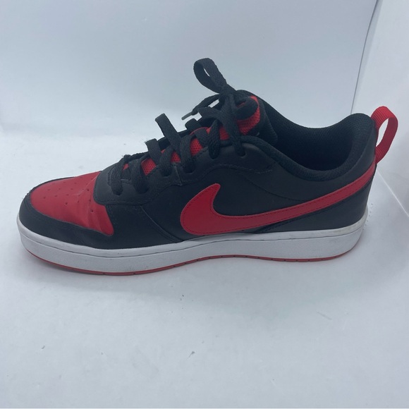 Nike Court Borough 7Y Color Black/University Red-White Size Women's 8.5 / Men 7 - Picture 4 of 8